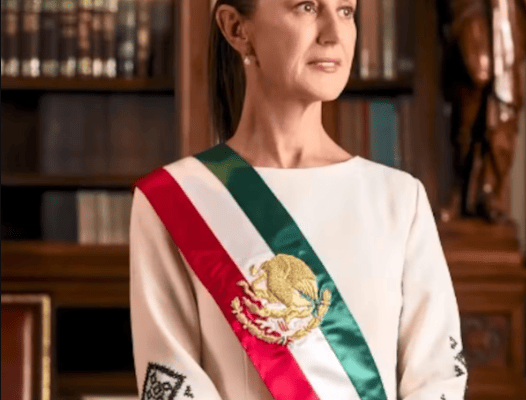 La foto oficial de la Presidenta de la República foto