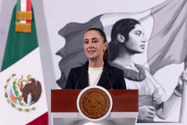 Son días de amor, de cuidarnos de construcción de espacios de armonía y paz; mis mejores deseos a todas las mexicanas y mexicanos: Claudia Sheinbaum iva