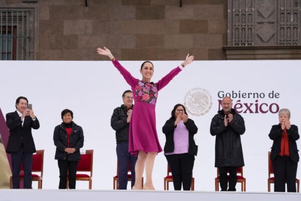 El Liderazgo Femenino en Voz Propia: Transformación y Retos en México globales