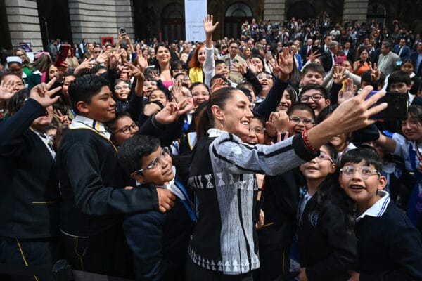 Estrategia Nacional «Vive Saludable, Vive Feliz»: Un Compromiso con la Salud Infantil conferencia
