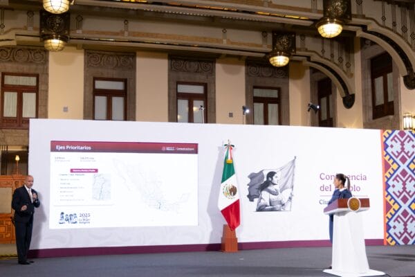 Mañanera del Pueblo del 26 de Febrero de 2025 ( + Videos y Fotos ) conferencia