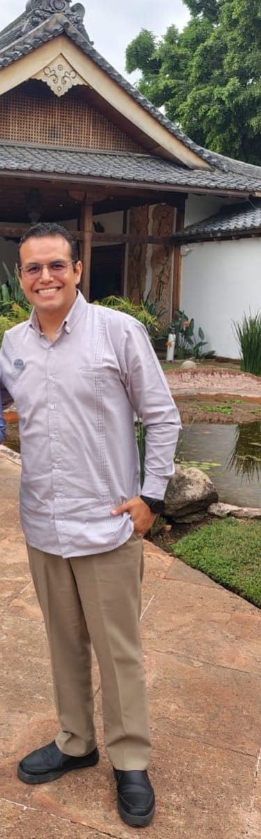 8 gerente general hotel gran fiesta americana sumiya