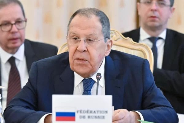 Lavrov subrayó que Kiev «apoya abiertamente» a grupos terroristas en el Sahel apoya