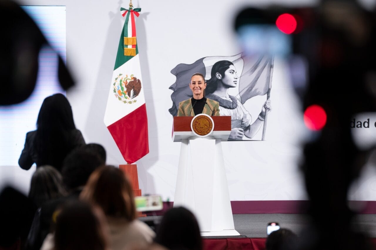 mananera del pueblo 15 abril 2025
