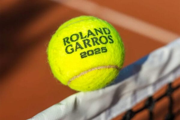 Swiatek, Sabalenka y Alcaraz en acción en la segunda ronda del Garros