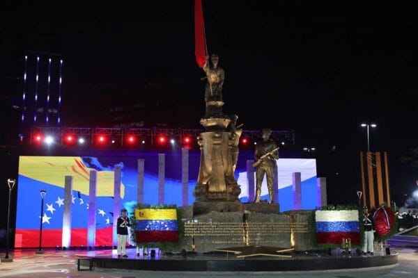 En Venezuela inauguran Plaza de la Victoria de la Gran Guerra Patria (+Fotos)