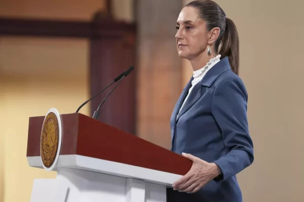 Sheinbaum en contra de la detención de mexicanos durante redadas en California: «No son criminales»